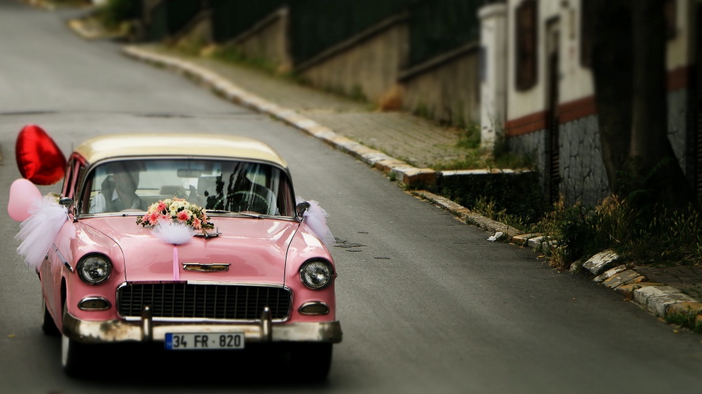 Cvetna dekoracija za kola